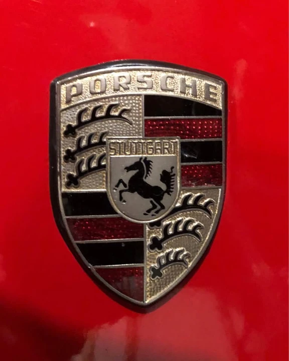 1984 Porsche 944 - Image 9 of 10