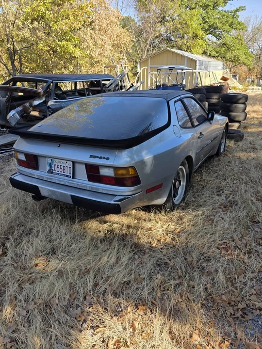 1984 Porsche 944 - Image 3 of 3