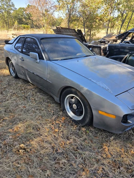 1984 Porsche 944 - Image 2 of 3