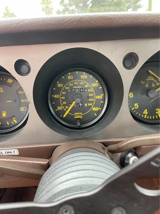 1984 Porsche 944 - Image 5 of 7