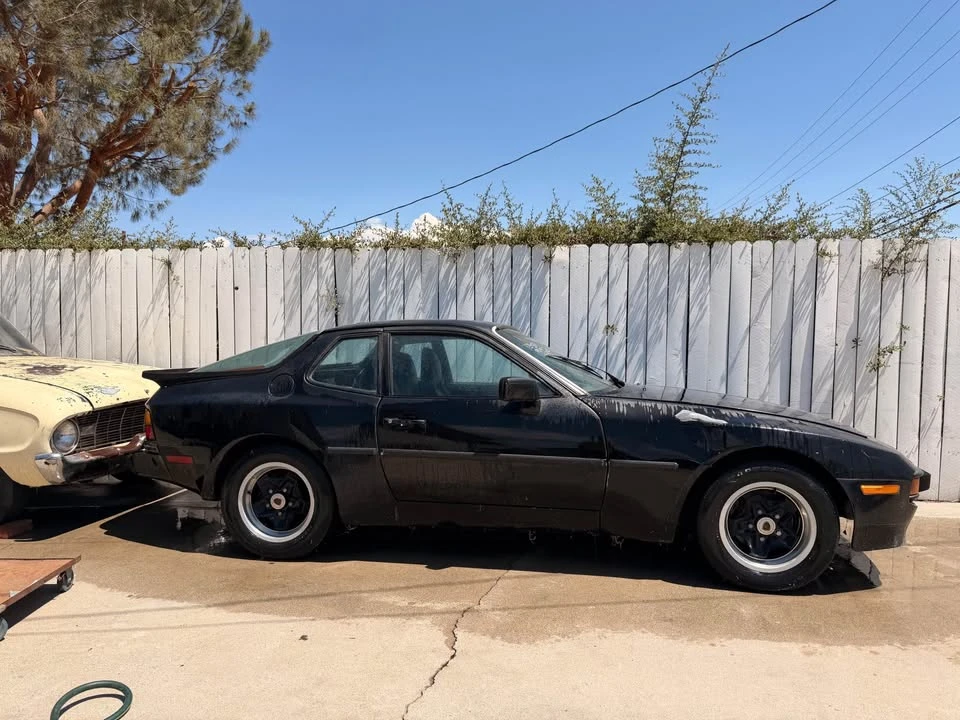 1984 Porsche 944 - Image 3 of 7