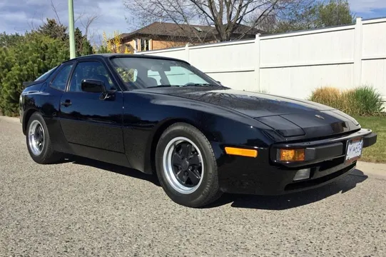 1984 Porsche 944