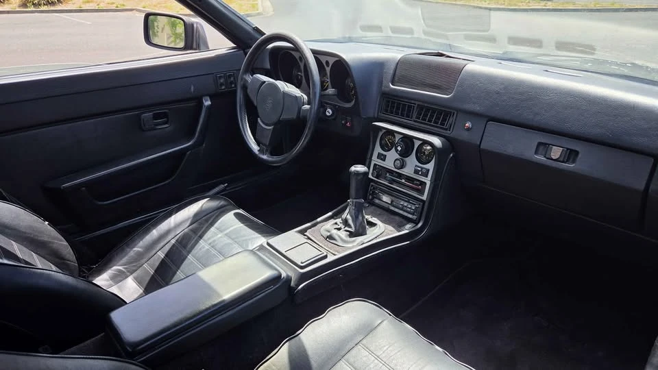 1984 Porsche 944 - Image 8 of 14