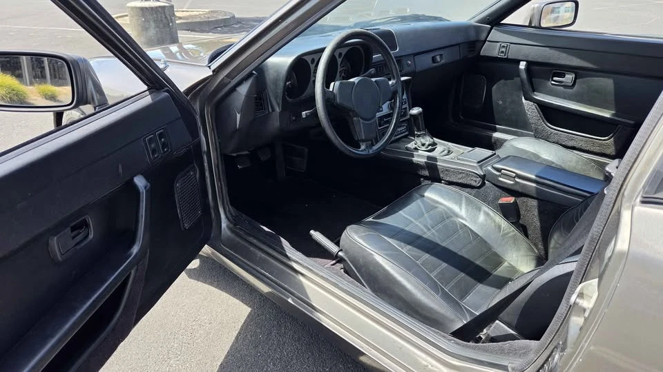 1984 Porsche 944 - Image 9 of 14