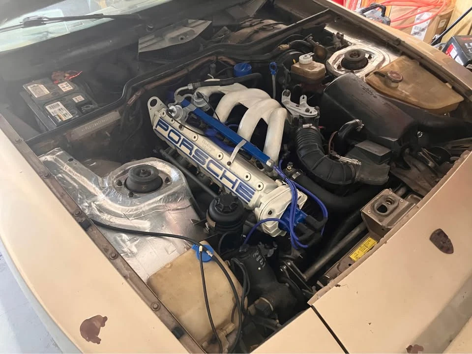 1984 Porsche 944 - Image 13 of 17