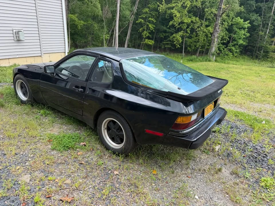 1984 Porsche 944 - Image 3 of 4