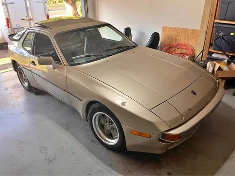 1984 Porsche 944