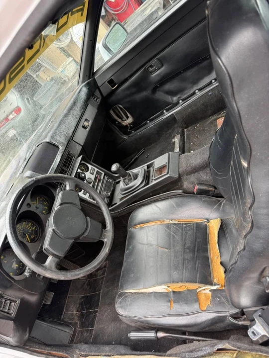 1984 Porsche 944 - Image 5 of 5