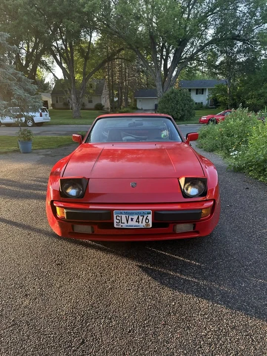 1984 Porsche 944 - Image 4 of 9