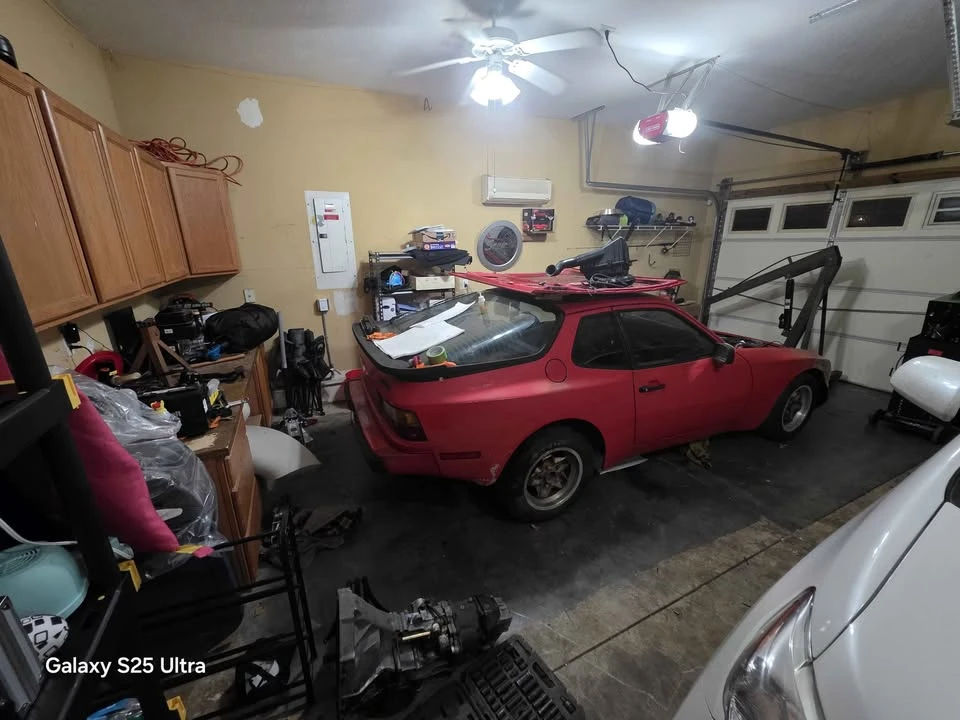 1984 Porsche 944 - Image 7 of 7