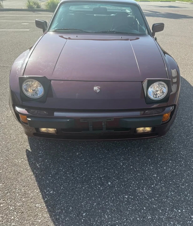 1984 Porsche 944 - Image 5 of 20
