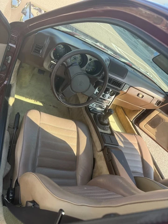 1984 Porsche 944 - Image 7 of 20