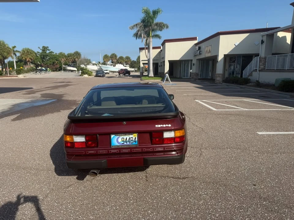 1984 Porsche 944 - Image 6 of 20