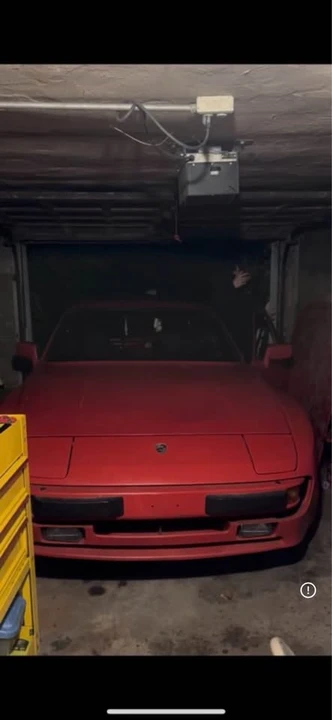 1984 Porsche 944 - Image 4 of 6