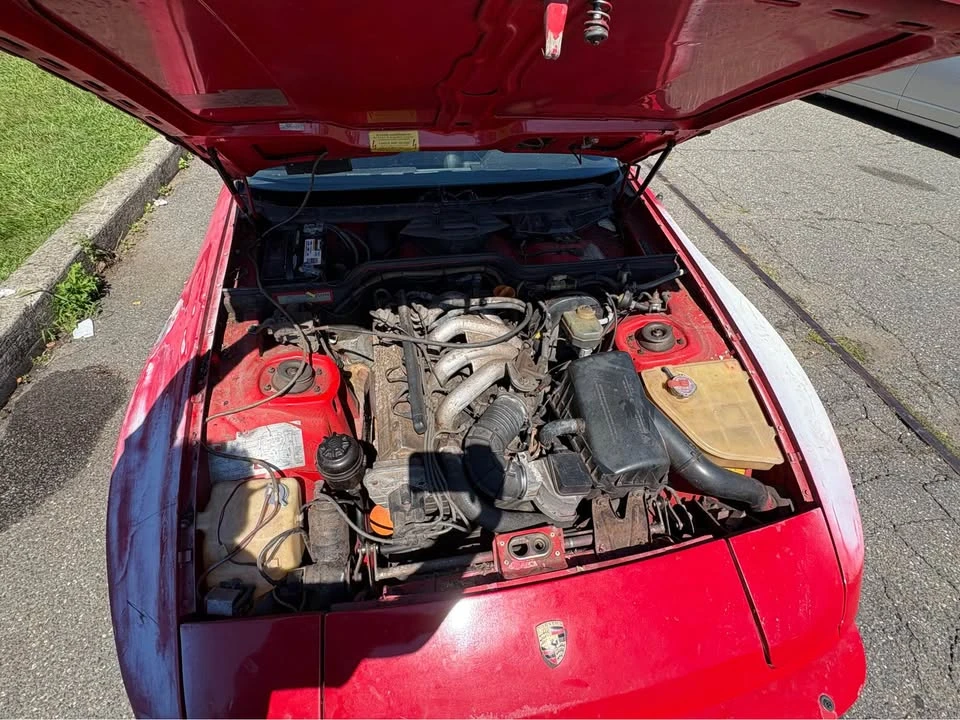 1984 Porsche 944 - Image 17 of 20