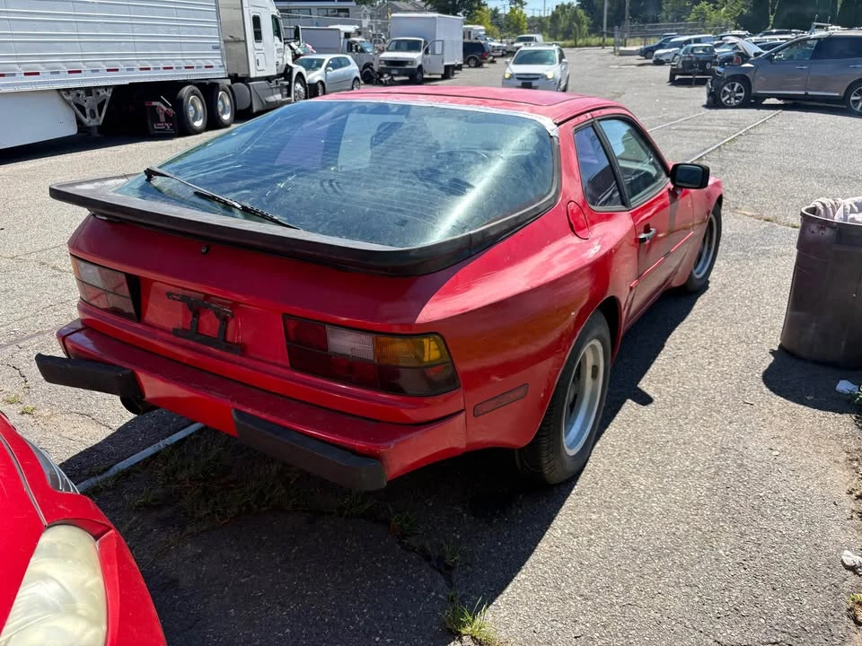 1984 Porsche 944 - Image 5 of 20