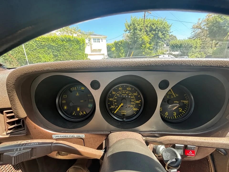 1984 Porsche 944 - Image 3 of 10