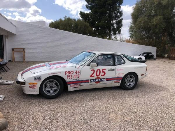 1984 Porsche 944 - Image 2 of 7