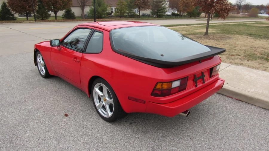1984 Porsche 944 - Image 3 of 8