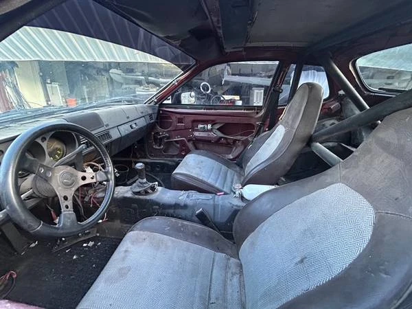 1984 Porsche 944 - Image 13 of 14