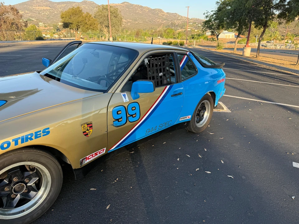 1984 Porsche 944 - Image 29 of 31