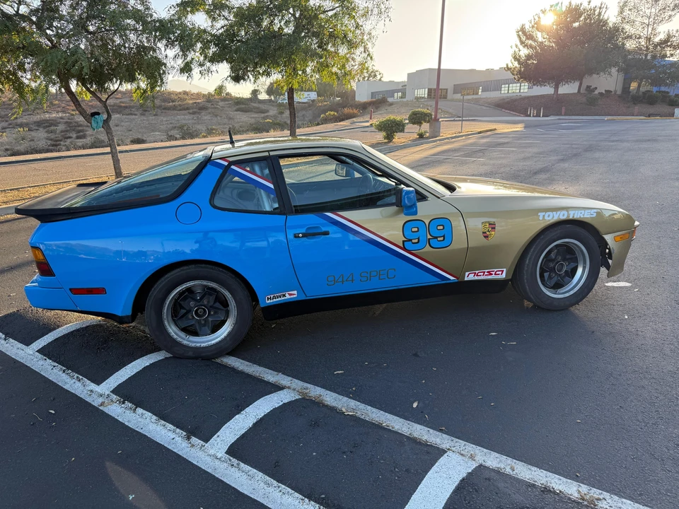 1984 Porsche 944 - Image 19 of 31