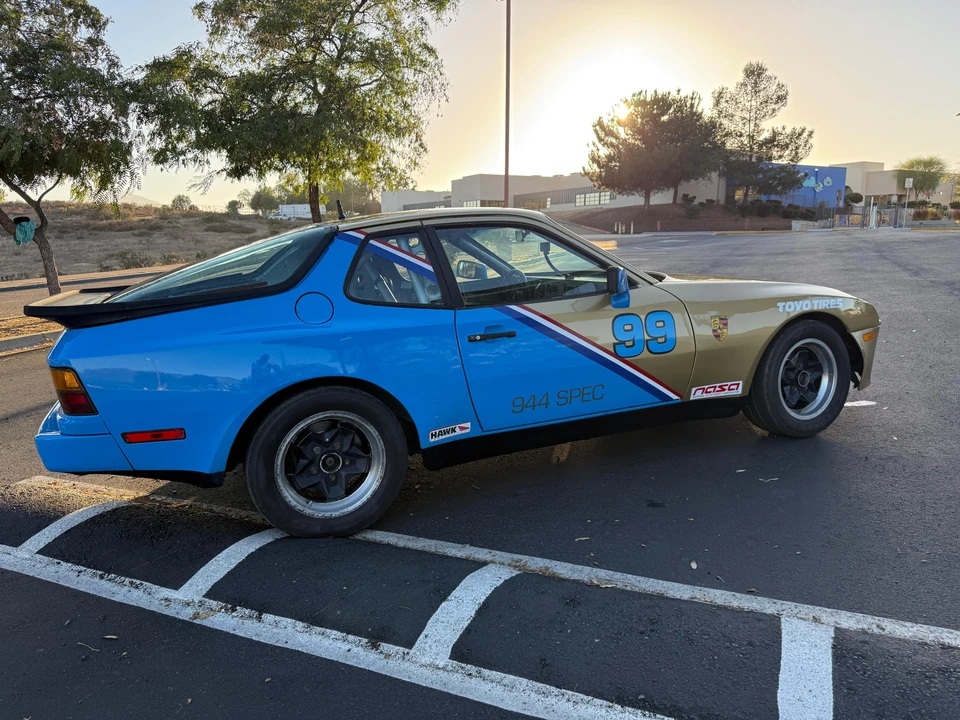 1984 Porsche 944 - Image 18 of 31