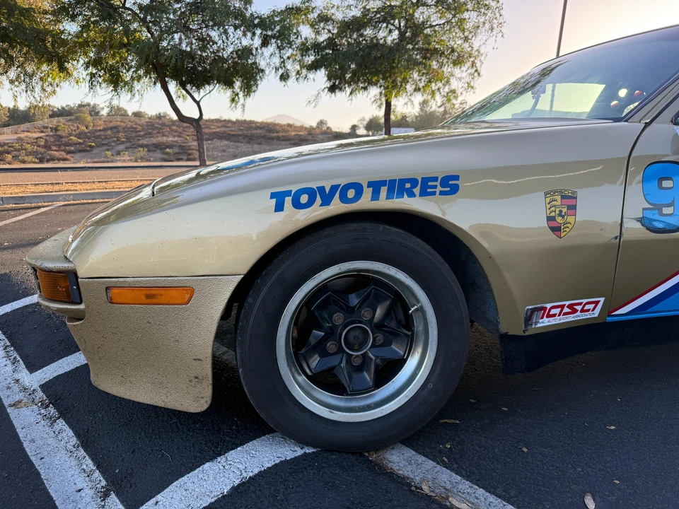 1984 Porsche 944 - Image 27 of 31