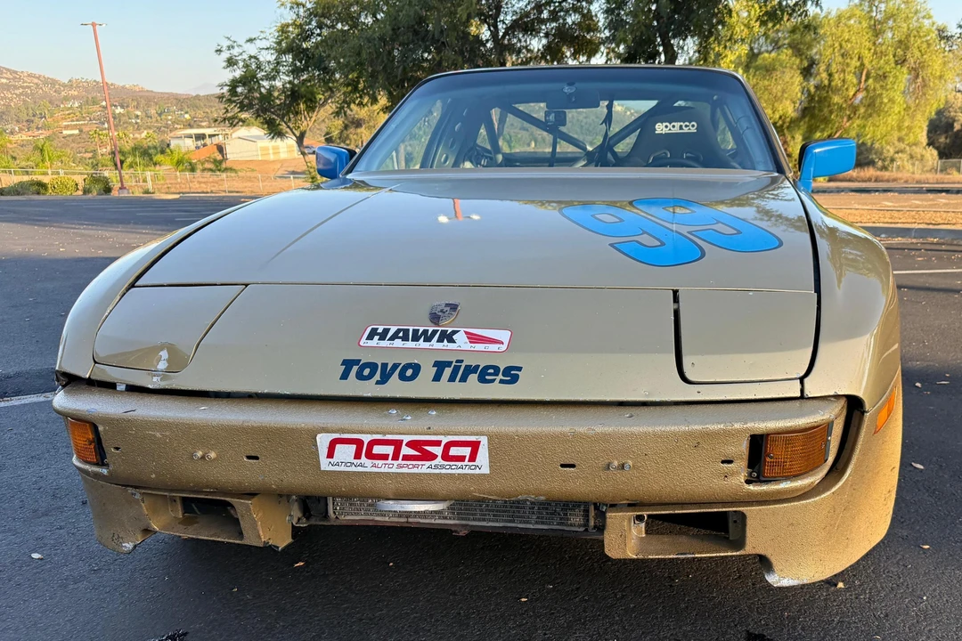 1984 Porsche 944 - Image 2 of 31