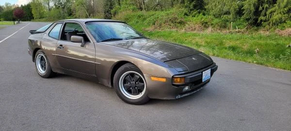 1984 Porsche 944 - Image 8 of 21