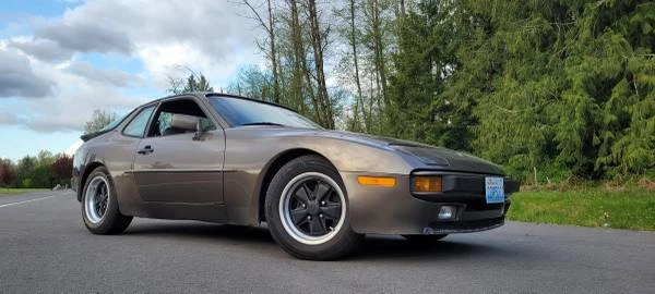 1984 Porsche 944 - Image 9 of 21