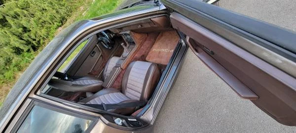 1984 Porsche 944 - Image 14 of 21