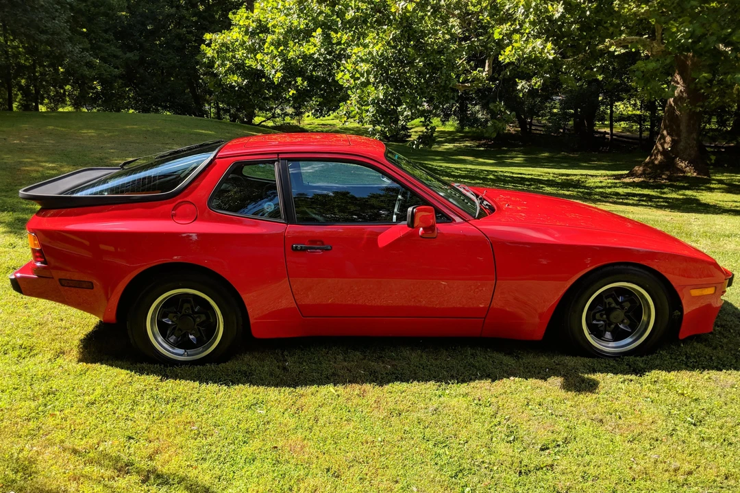 1984 Porsche 944 - Image 3 of 31