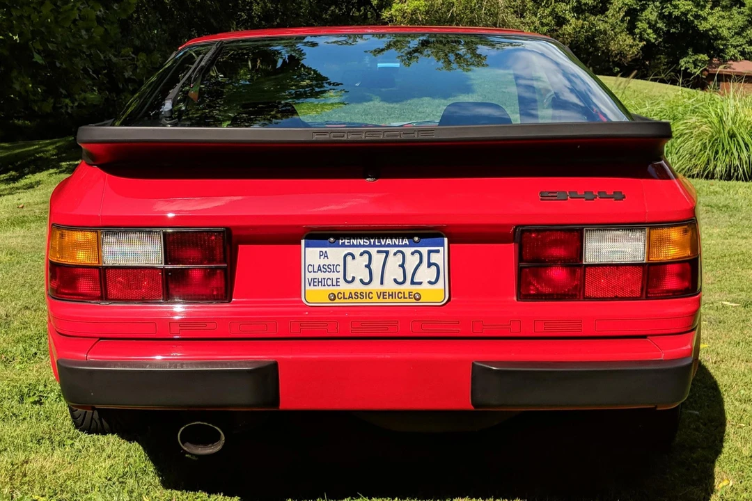 1984 Porsche 944 - Image 5 of 31