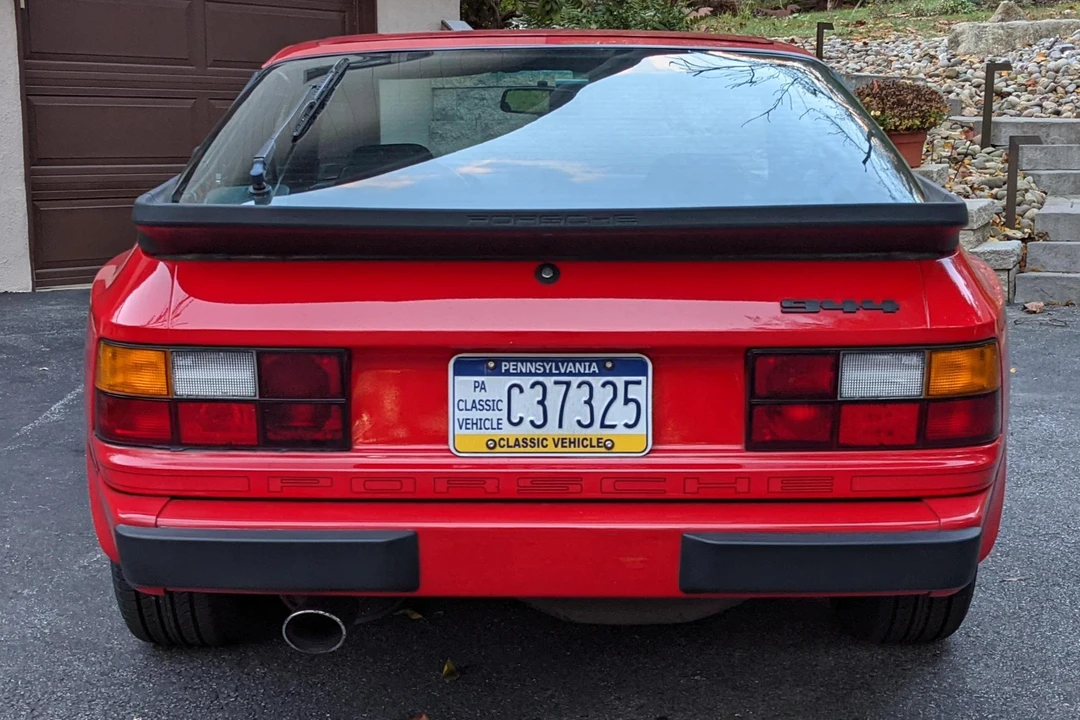 1984 Porsche 944 - Image 14 of 31