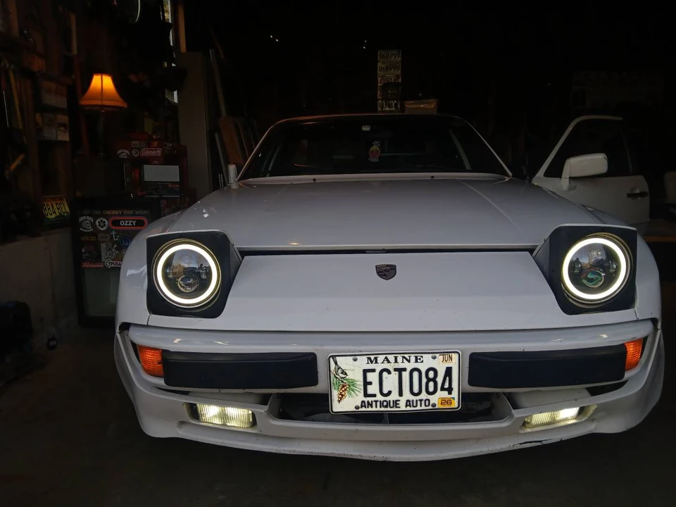 1984 Porsche 944 - Image 6 of 8