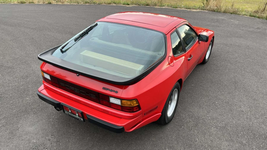 1984 Porsche 944 - Image 6 of 15