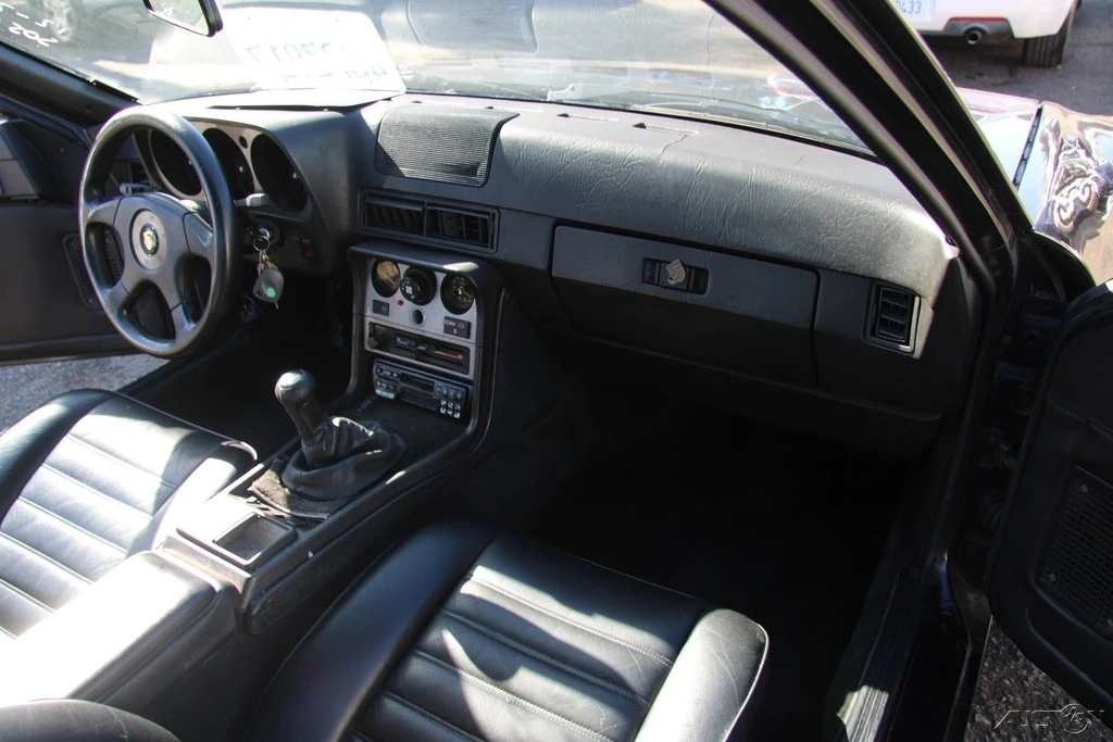 1984 Porsche 944 - Image 21 of 21