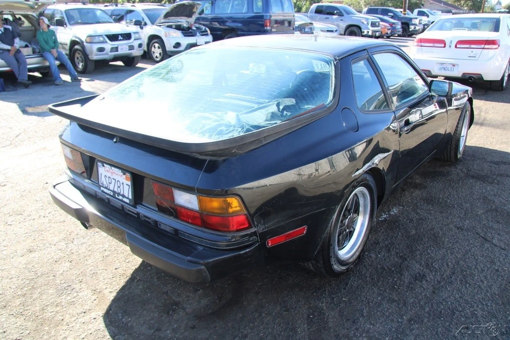 1984 Porsche 944 - Image 6 of 21