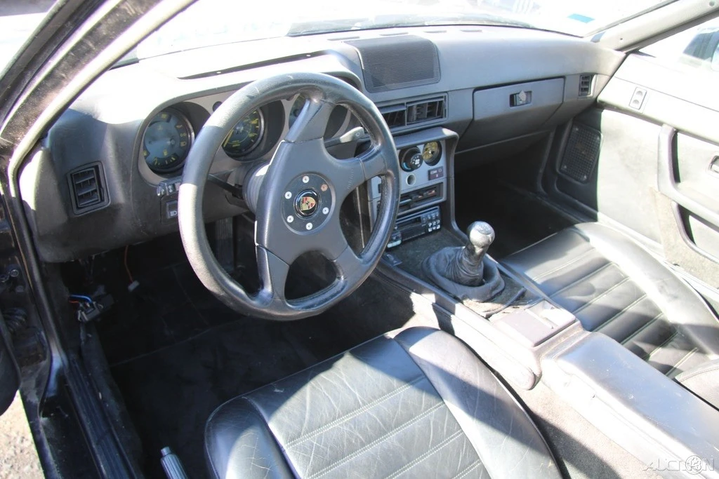 1984 Porsche 944 - Image 12 of 21