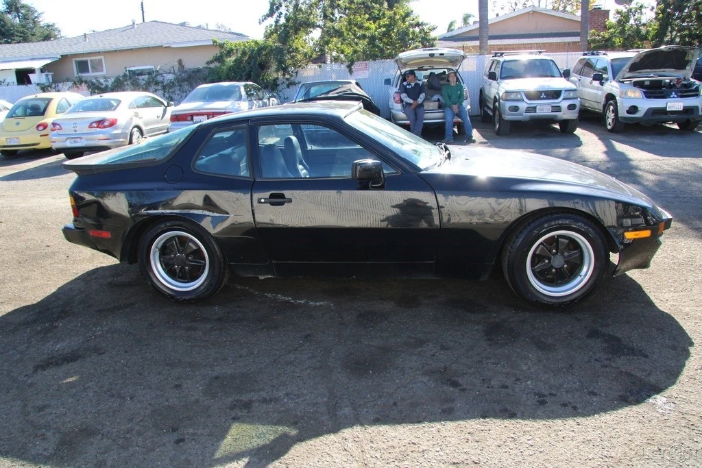 1984 Porsche 944 - Image 7 of 21