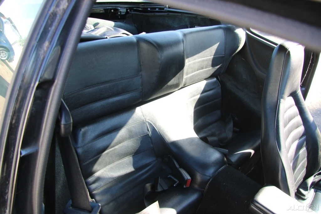 1984 Porsche 944 - Image 18 of 21