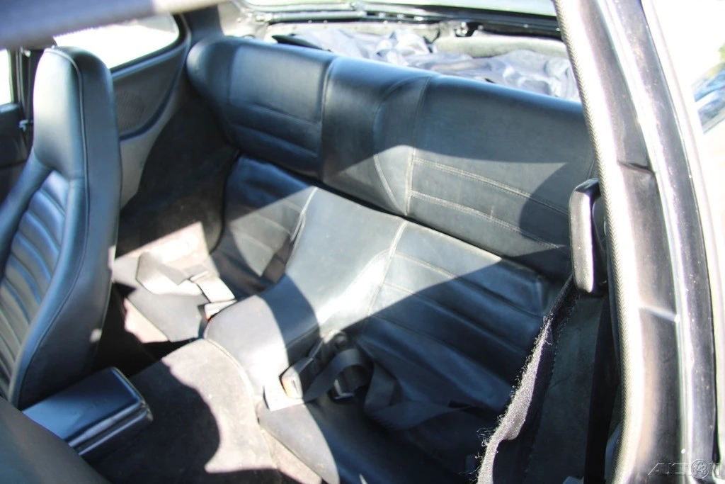 1984 Porsche 944 - Image 17 of 21