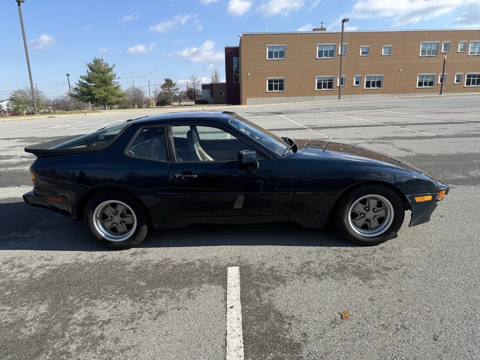 1984 Porsche 944 - Image 2 of 21