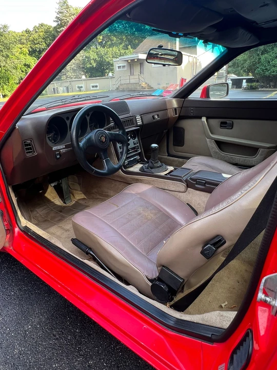 1984 Porsche 944 - Image 9 of 22