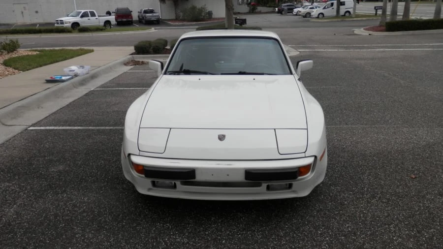 1984 Porsche 944 - Image 4 of 17