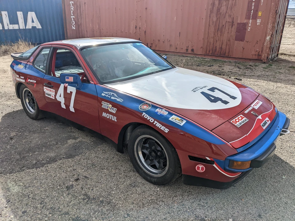 1984 Porsche 944 - Image 16 of 31