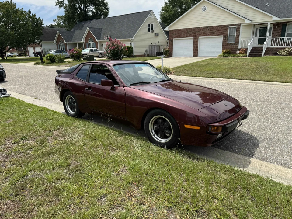 1984 Porsche 944 - Image 15 of 31