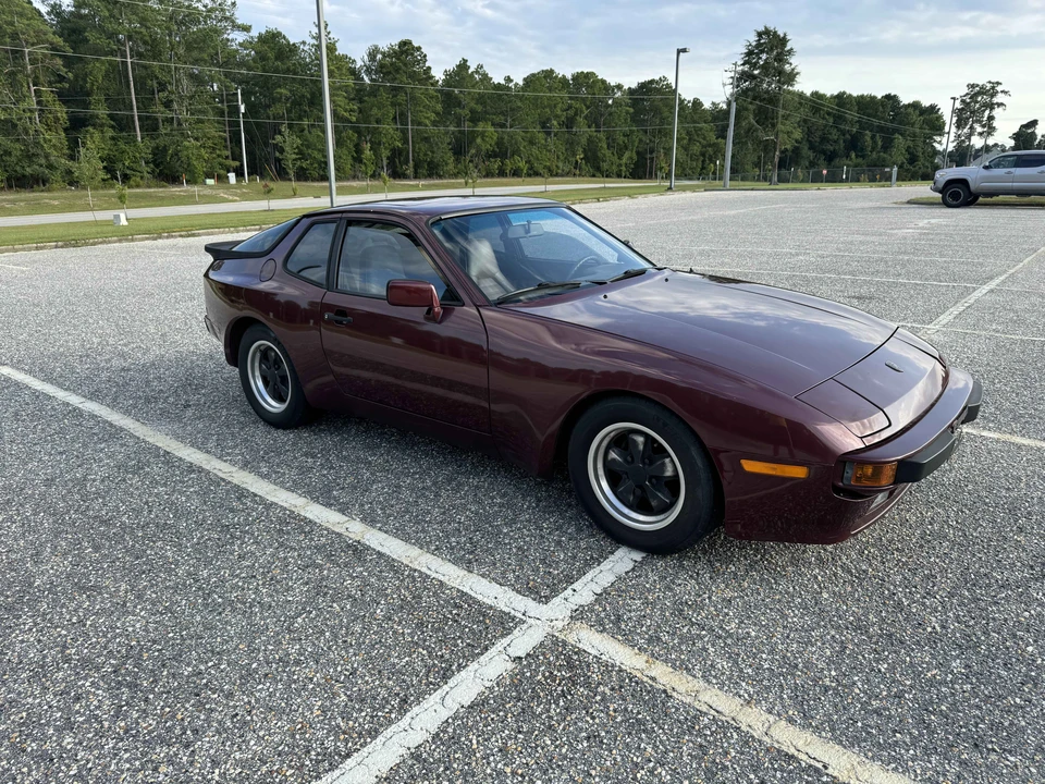 1984 Porsche 944 - Image 3 of 31