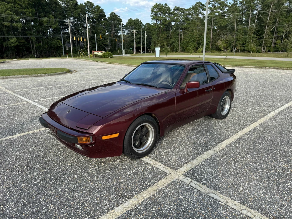 1984 Porsche 944 - Image 7 of 31